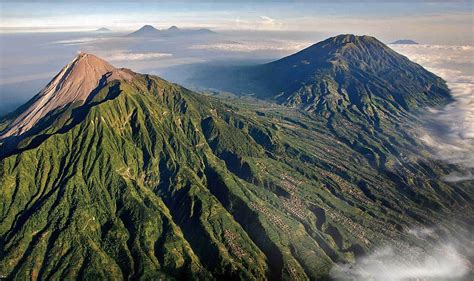  Gunung Merapi Ubud: En eldsprutande bergstopp som bjuder på spektakulär utsikt