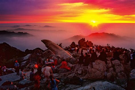 Mount Tai Enchanting Sunrises and Ancient Temples!